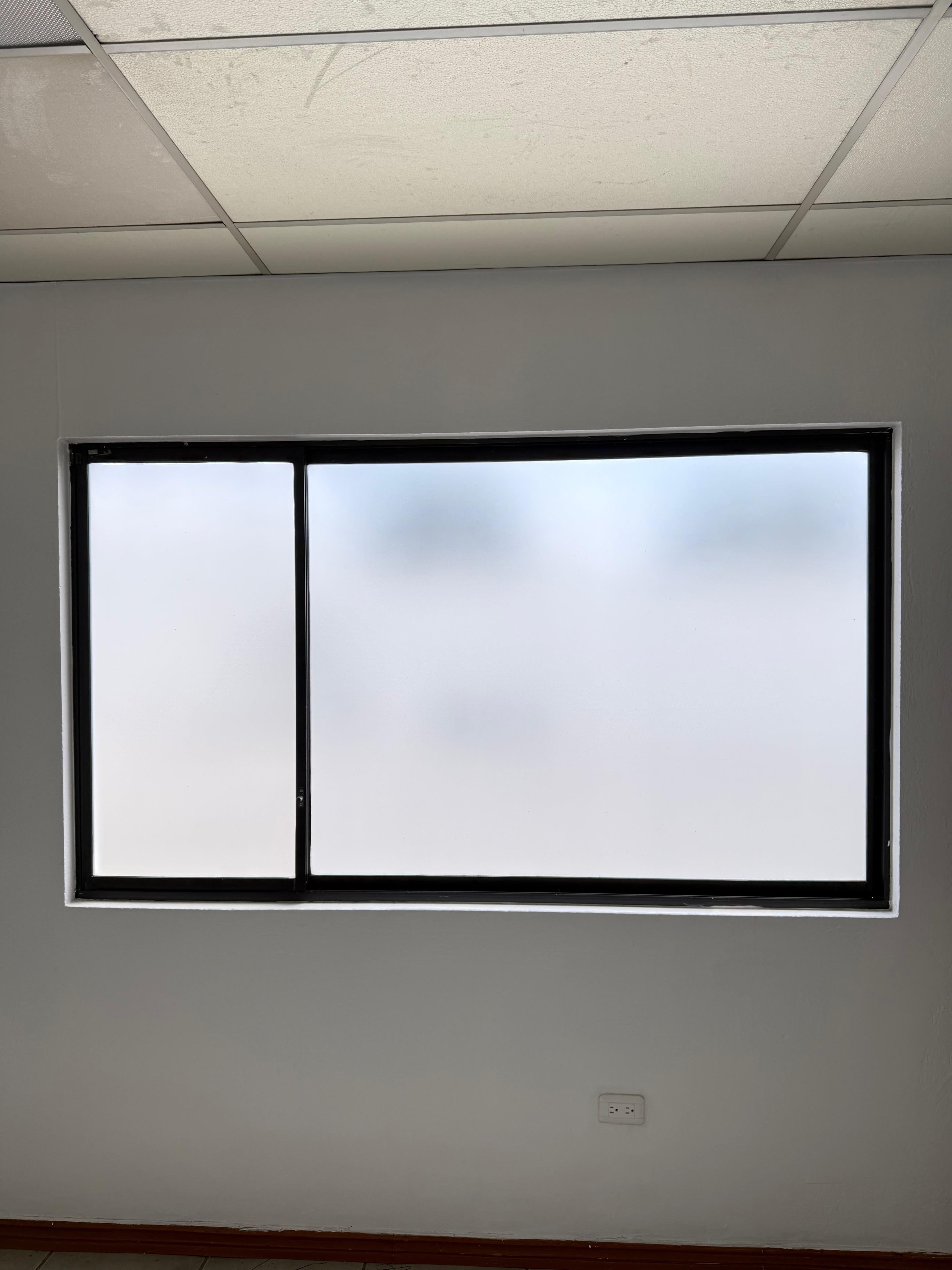 Empresa Farmaenlace - Calderon - foto 3